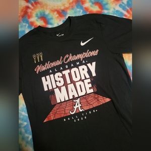 Official Nike Alabama Crimson Tide Roll Tide 2020 National Champions T-Shirt